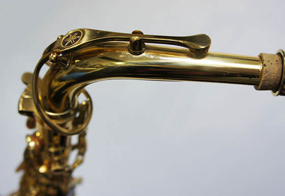 Octave key on saxophone