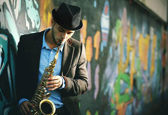 How to play melodic jazz solos on saxophone