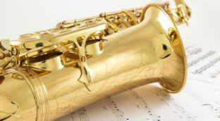 How to transcribe music for saxophone