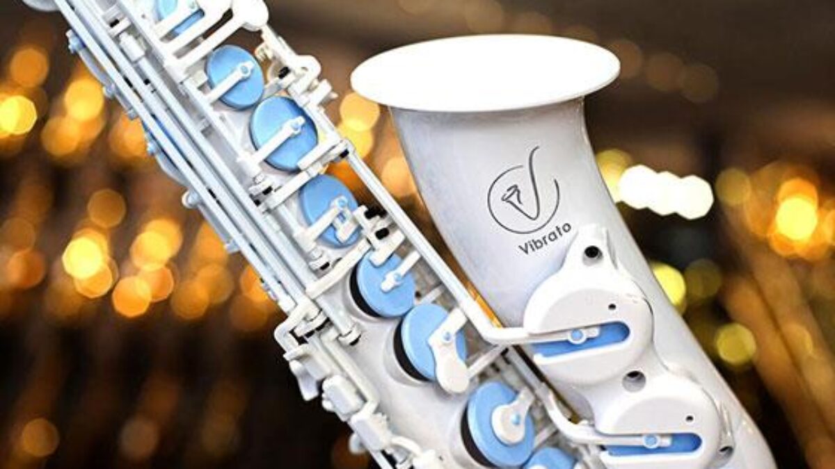 The-Vibrato-Saxophone-Review-1