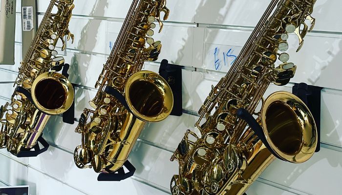 why hire a saxophone. Sax School Online