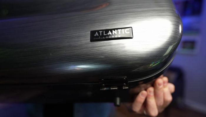 Atlantic saxophone case. Sax School Online review Nigel McGill
